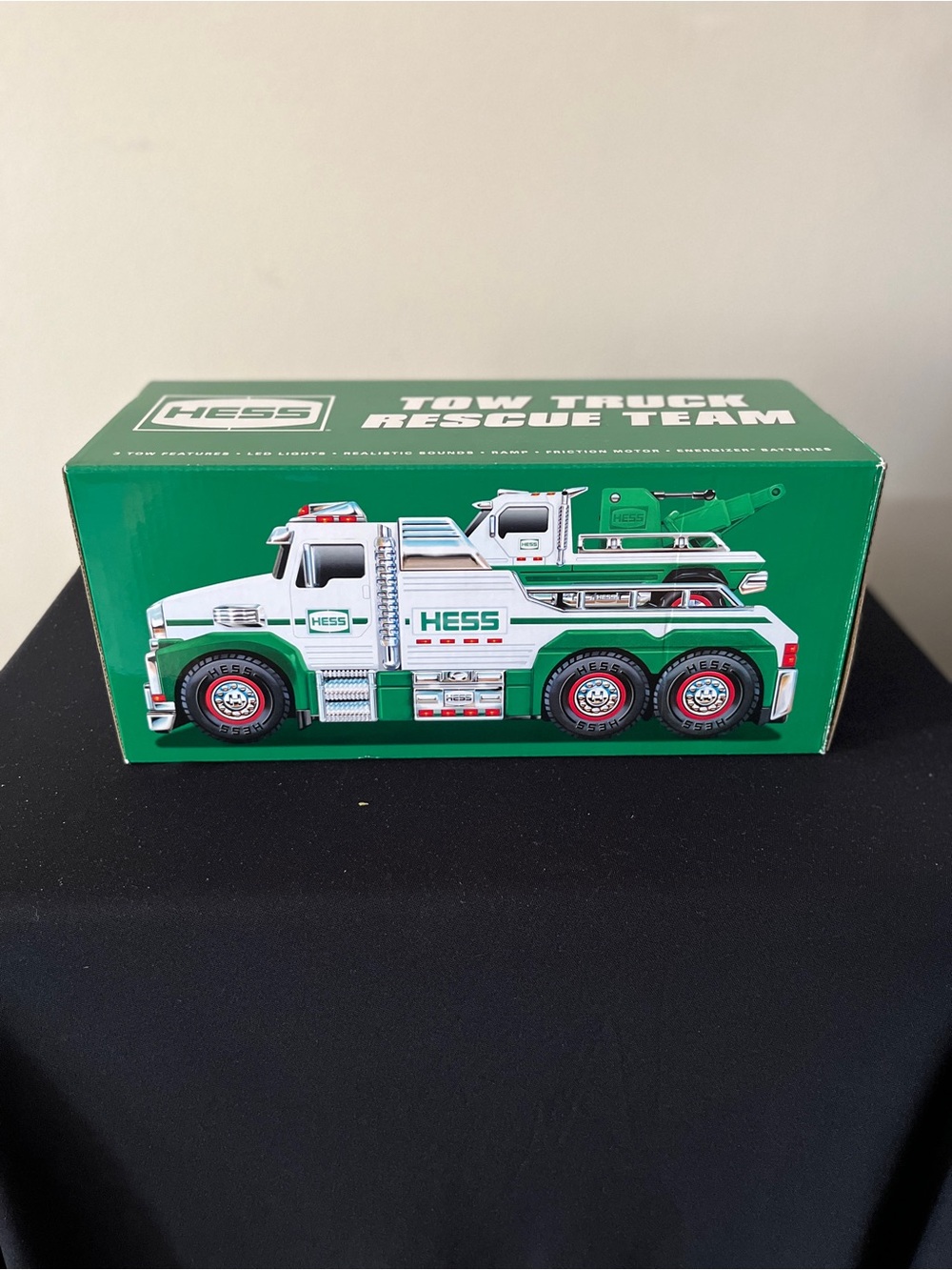 NIB 2019 Hess Toy Truck Tow Truck Rescue Team Factory Sealed New In Box